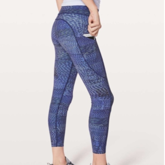 Lululemon Fast & Free 25" - Picture 2 of 12